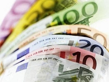 L’euro si rifà il trucco